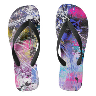 Abstrakte, grungelige Farbe Flip Flops