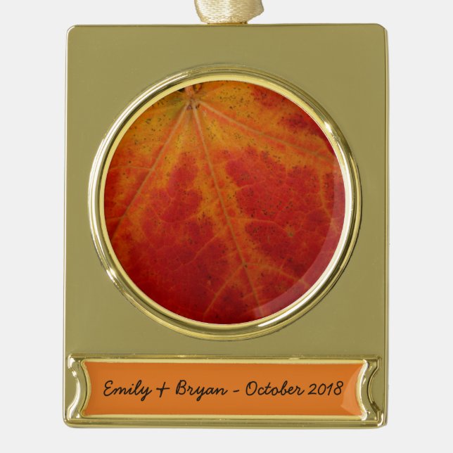 Abstrakte Herbstfotografie aus dem Ahornleaf Banner-Ornament Gold (Vorderseite)