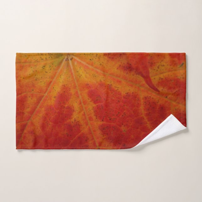 Abstrakte Herbstfotografie aus dem Ahornleaf Handtuch (Handtuch)