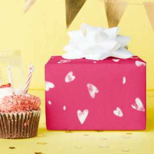 Abstrakte Herzen auf Rot Geschenkpapier