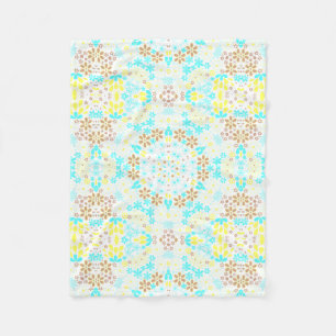 Abstrakte kaleidoskopische Blume Fleecedecke