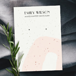 ABSTRAKTE KERAMIK BLUSH PEACH STUD EARRING DISPLAY VISITENKARTE