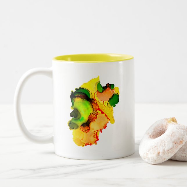 Abstrakte Kunstalkoholfarbe gelb Zweifarbige Tasse (Mit Donut)