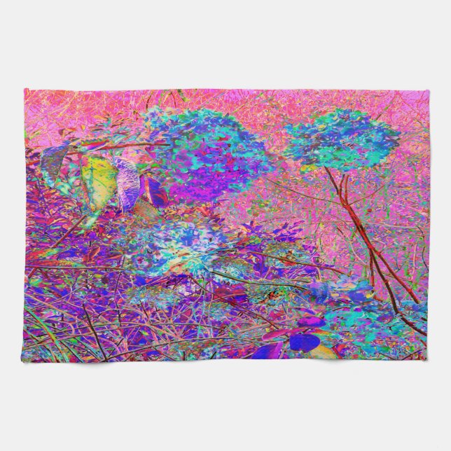 Abstrakte Lila und Blue Hydrangea mit Magenta Geschirrtuch (Horizontal)