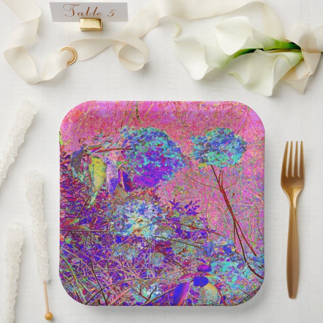 Abstrakte Lila und Blue Hydrangea mit Magenta Pappteller (Hochzeit)