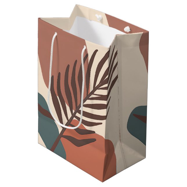 Abstrakte, minimalistische Kunst aus Palmenblätter Mittlere Geschenktüte (Vorderseite Schrägansicht)