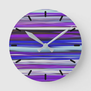 Abstrakte Nummer 2: Ultraviolettunschärfe Runde Wanduhr