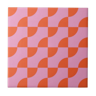 Abstrakte orange Halbkreise auf Rosa im Stil der M Fliese