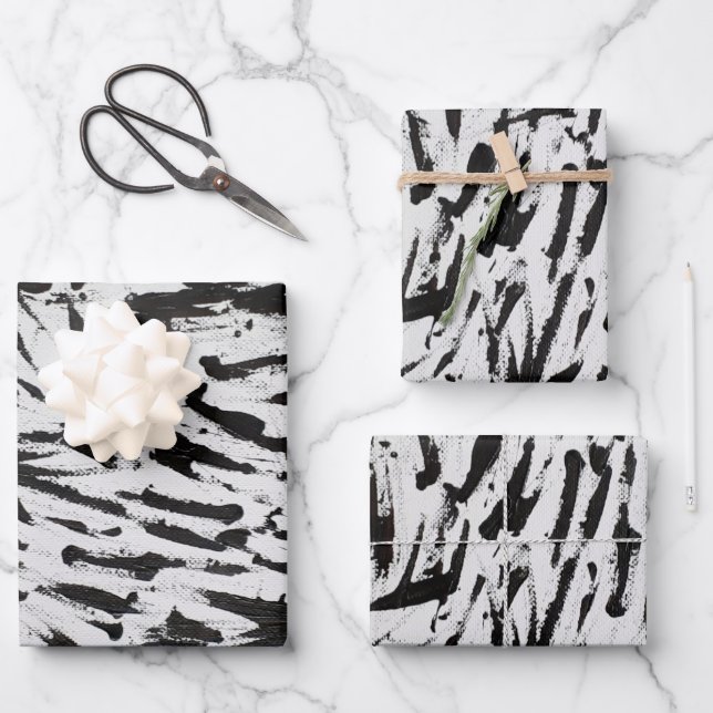 Abstrakte Pinselstriche in Schwarz und Weiß Art Geschenkpapier Set (Vorderseite)