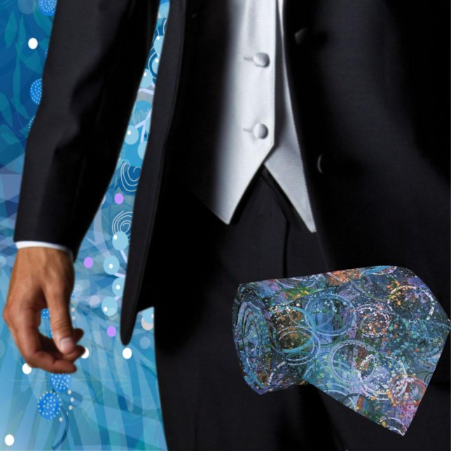 Abstrakte Printwerbung Krawatte (Make an impression with this stylish Abstract men's fashion necktie Great for weddings or the office)