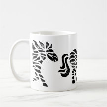 Abstrakte Roh-Holzblock-Tasse