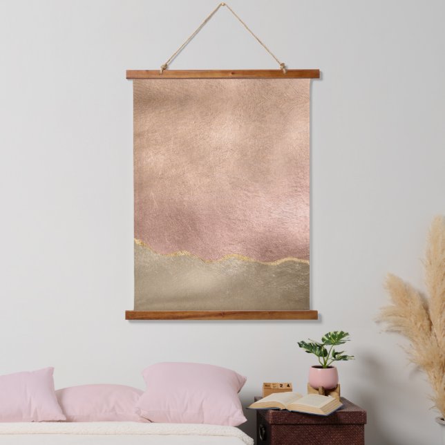 Abstrakte Rose Gold Iridescent Brushed Metal Effec Wandteppich Mit Holzrahmen (Schlafzimmer)