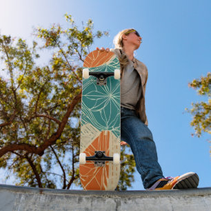Abstrakte Teal-, Orange- und Beigefarbene Blumen Skateboard