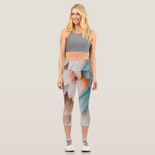 Abstrakter Federfluss – Sanfte Eleganz Capri Leggings