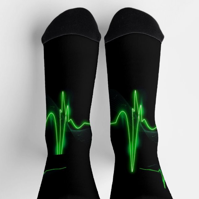 Abstrakter hellgrüner Herzschlag Socken (Oben)