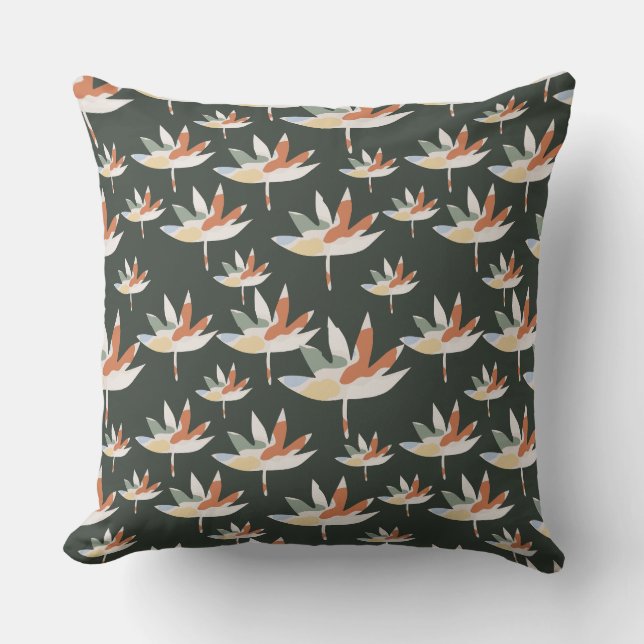 Abstraktes Blatt dunkles modernes Muster Kissen (Vorderseite)