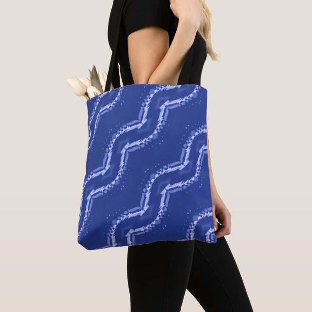 Abstraktes blaues Wellenmuster Tasche (Von Nahem)