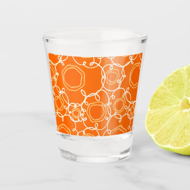 ABSTRAKTES BLUMENMUSTER IN ORANGE SCHNAPSGLAS (Vorderseite)