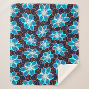 Abstraktes Blumenmuster Sherpadecke