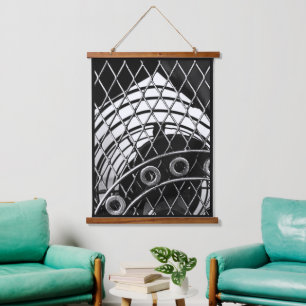 Abstraktes geometrisches Foto aus Schwarz und Weiß Wandteppich Mit Holzrahmen