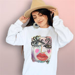 Abstraktes Gesicht Farbenfrohe Coole Graffiti Whim Tri-Blend Shirt<br><div class="desc">Dieses helle,  farbenfrohe Design entstand aus meiner originalen Collage-Kunst,  die ein cooles abstraktes Gesicht mit großen,  fetten Augen,  neonrosa Wangen und lebendige rote Lippen in einem grungenhaften,  modernen Graffiti-Stil mit lila Hintergrund mit einer skurrilen Touch aus schwarz-weiß Streifen zeigt.</div>