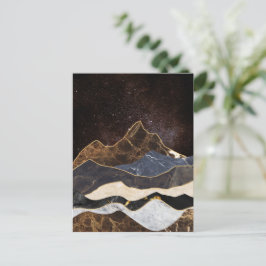 Abstraktes Marmorgebirge unter dem Sternenhimmel Postkarte