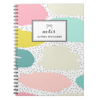 Abstraktes Modell für helles Pastell-Notebook I