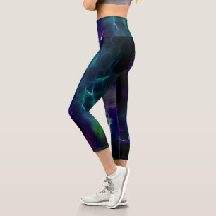 Abstraktes nebeliges Fraktal Capri Leggings