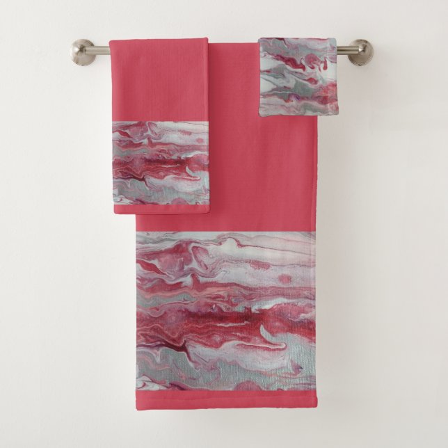 Abstraktes rosa und silbernes Set Handtuch (Insitu)