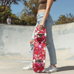 Abstraktes rotes und rosa geometrisches Grafik Skateboard
