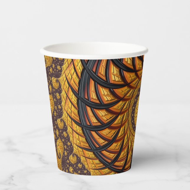 Abstraktes Schwarz-Gold-Spiral-Fraktal Pappbecher (Vorderseite)