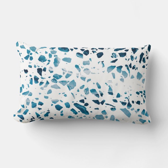 Abstraktes Terrazzo Mosaic Navy & Light Blue Muste Lendenkissen (Vorderseite)