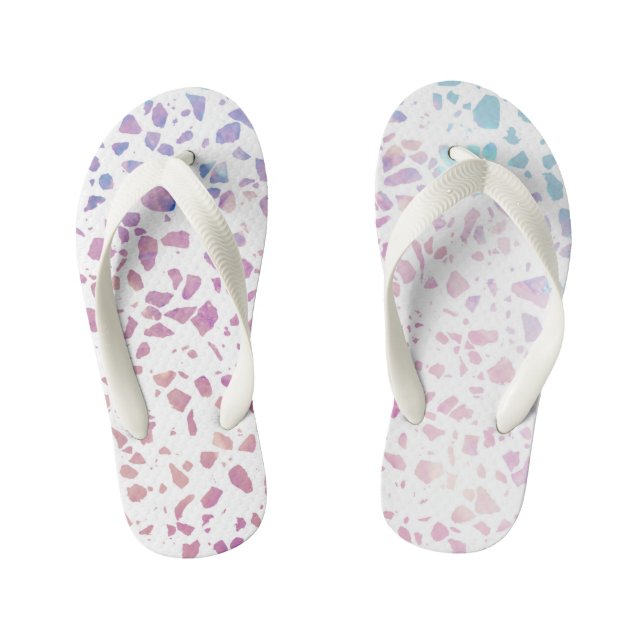 Abstraktes Terrazzo Mosaik Pink & Blue Muster Kinderbadesandalen (Fußbett)