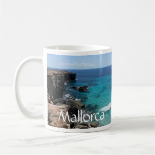 Absturzsurfen auf Felsen, Aquamarines Wasser, Küst Kaffeetasse