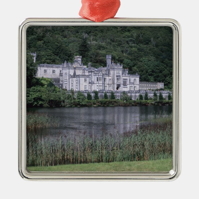 Abtei Kylemore, Connemara, Landkreis Galway, Silbernes Ornament (Vorne)