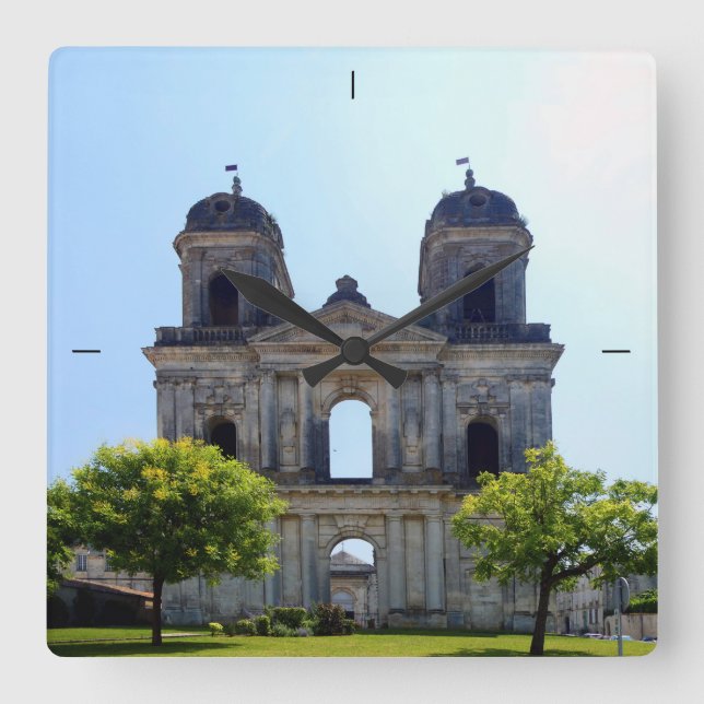 Abtei von Saint-Jean-d'Angély. Quadratische Wanduhr (Vorderseite)