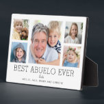 Abuelo Großvater Grandchildren FotoCollage Fotoplatte<br><div class="desc">Einfaches und sauberes Design lasse Ihre Fotos auf dieser Best Abuelo Ever-Plakette. Ein großes Foto in der Mitte mit zwei kleineren Fotos auf beiden Seiten lasse Ihnen, Ihre eigenen Fotos leicht einzufügen. Best Abuelo Ever ist unten in einem modernen Schriftart geschrieben. Zwei Zeilen unten lasse Ihnen, Ihre Anpassung abzuschließen. Der...</div>