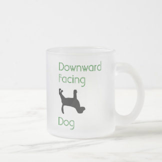 Abwärtsgerichtete Hundefreier raum Tasse 10oz oder
