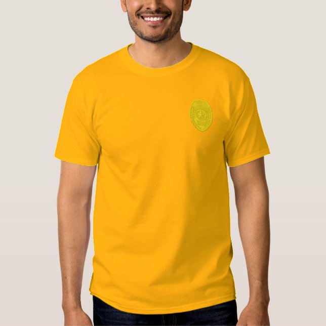 Abzeichen Besticktes T-Shirt (Vorderseite)