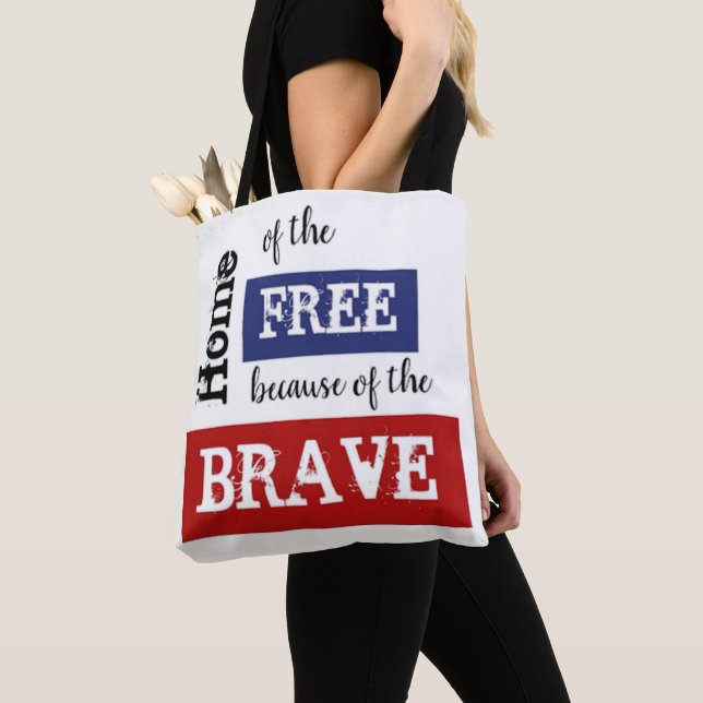 Accueil du FREE à cause du sac fourre-tout BRAVE (De près)