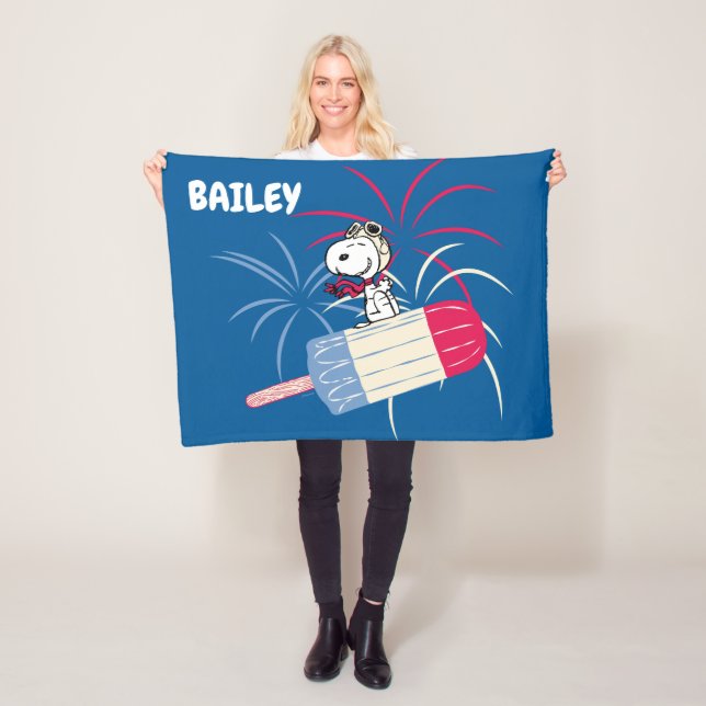 Ace Snoopy auf dem Eis-Pop Fleecedecke (Beispiel)