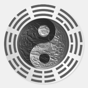 Acht Trigramme Yin Yang Embossed Dragon (Größe S) Runder Aufkleber