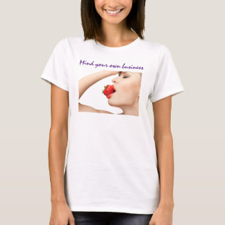 Achten Sie auf den T - Shirt Ihrer Geschäftsfrau