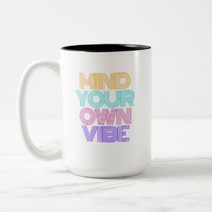 Achten Sie auf Ihre eigene Tasse des Kaffees