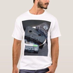 Achtzigerjahre Retro Entwurf - AudioKassetten T-Shirt