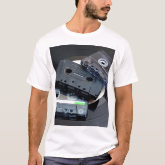 Achtzigerjahre Retro Entwurf - AudioKassetten T-Shirt