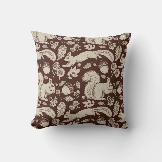 Acorn Eichhörnchen Burgundy Throw Kissen (Vorderseite)