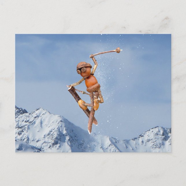 Acorn Elf fliegt auf der Skis Winterpostkarte Postkarte (Vorderseite)