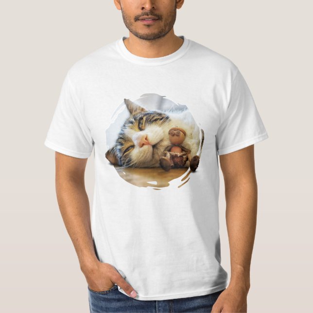 Acorn elf mit einem Freund einer Katze T-Shirt (Vorderseite)