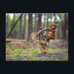 Acorn elf Rad-Postkarte Postkarte<br><div class="desc">Acorn elf Fahrrad fahren - lustige Postüberquerung Postkarte</div>